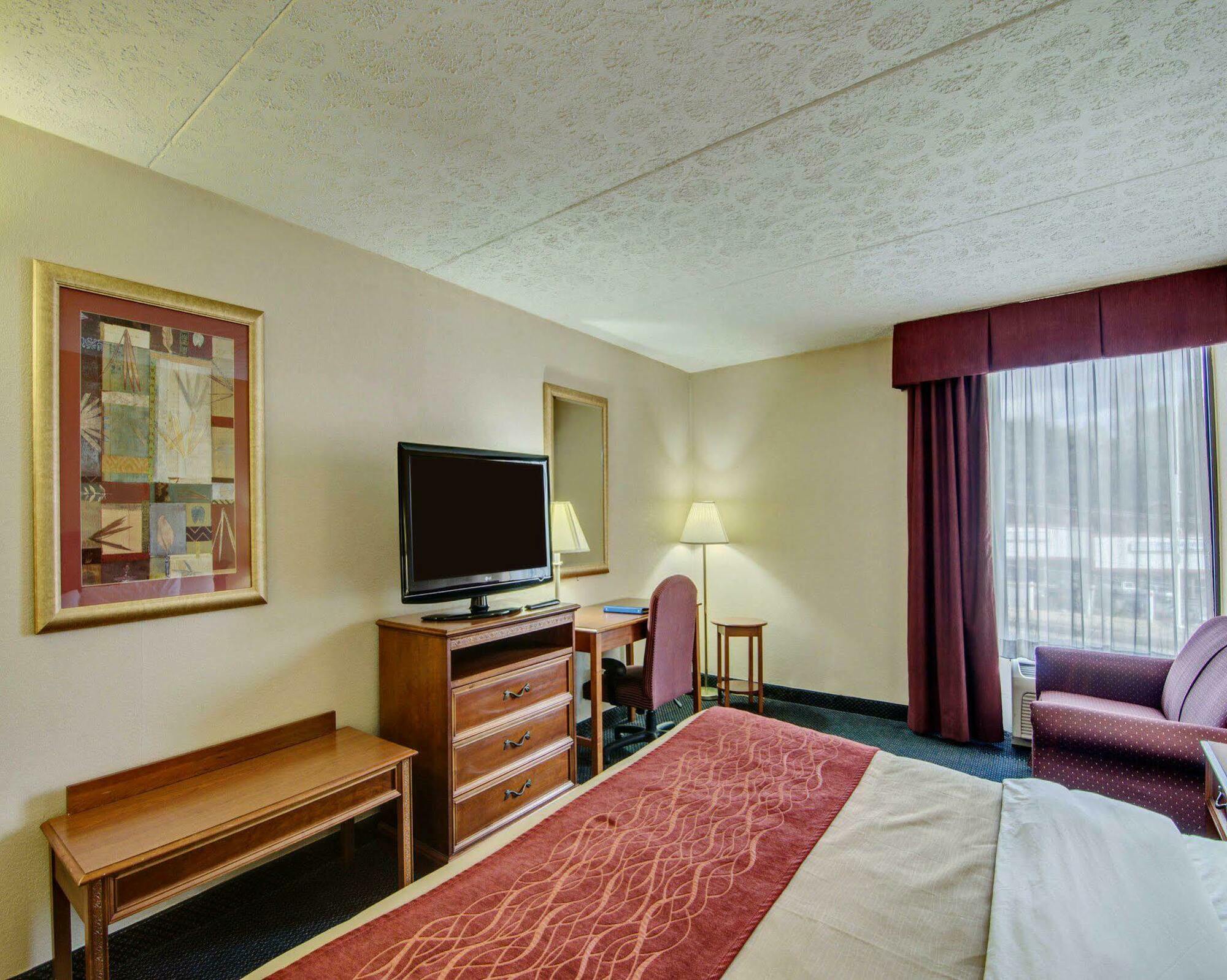 Comfort Inn Near Martinsville Speedway Eksteriør billede